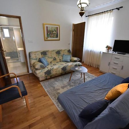 Apartment Nona Tar-Vabriga 外观 照片