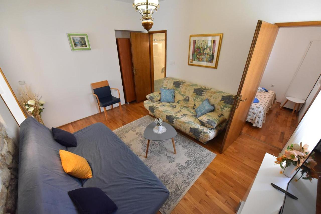 Apartment Nona Tar-Vabriga 外观 照片