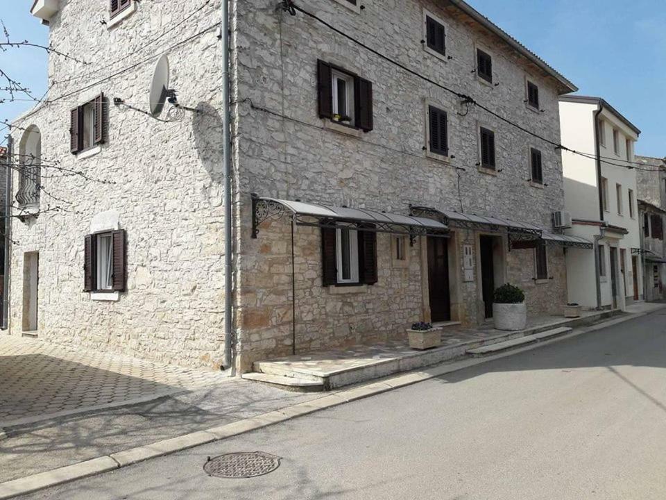 Apartment Nona Tar-Vabriga 外观 照片
