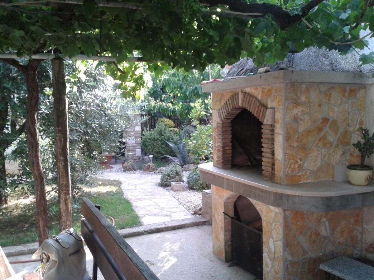 Apartment Nona Tar-Vabriga 外观 照片